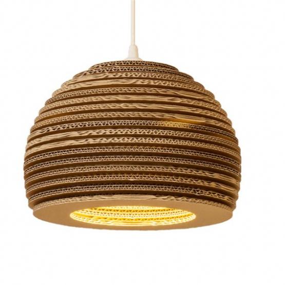 Lampa BEE01